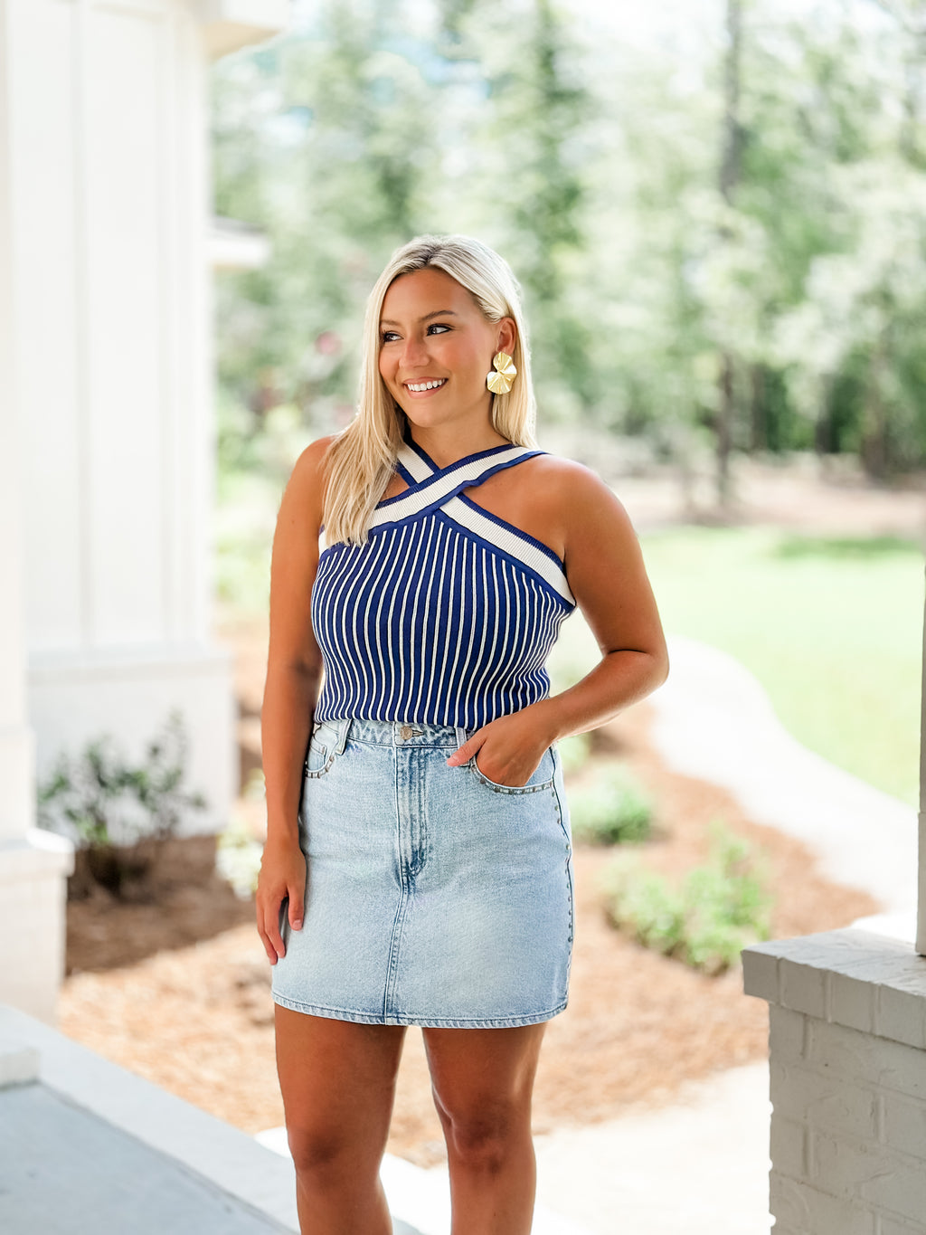 Huddle Up Halter