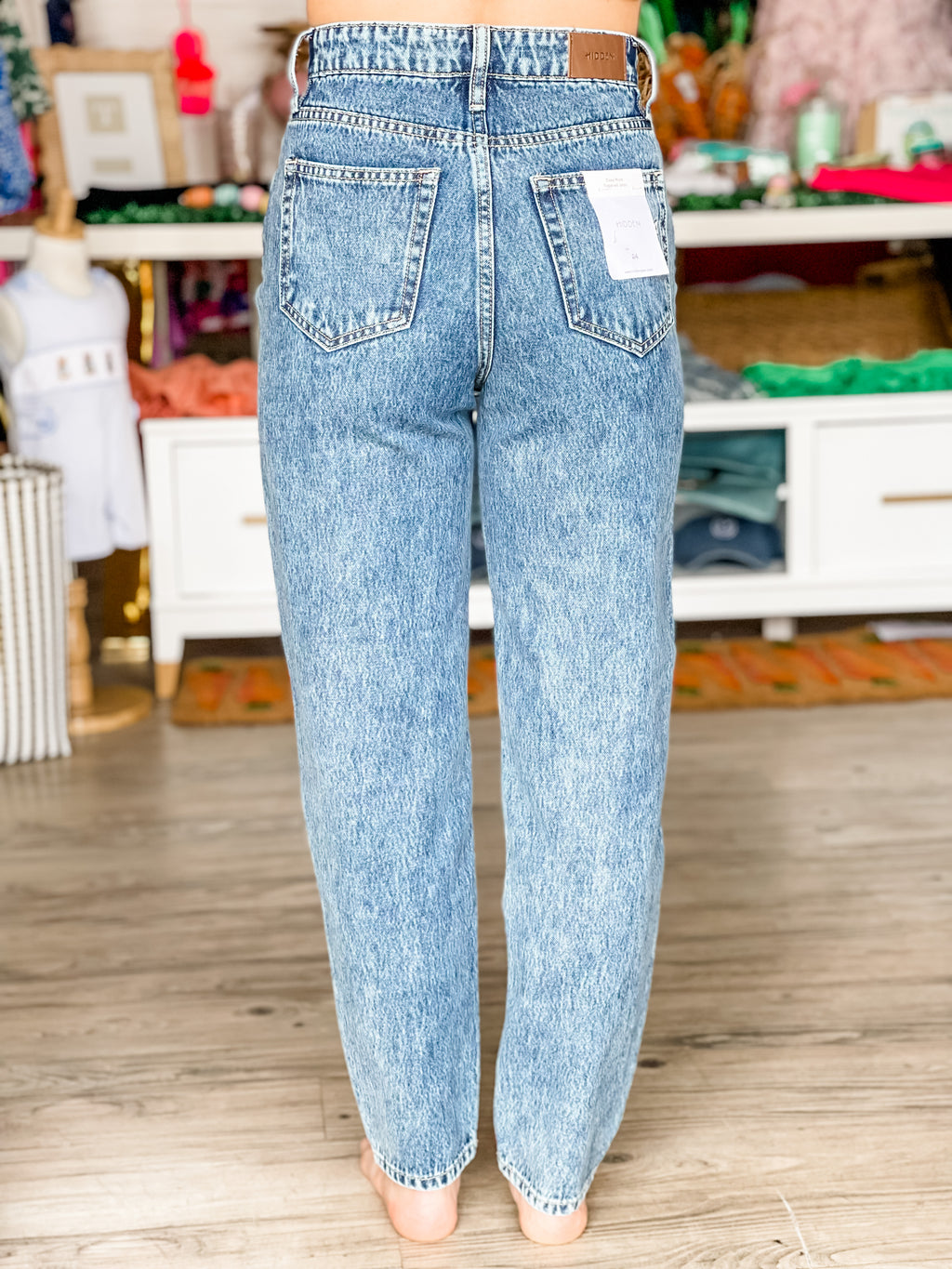 Hidden Tapered Mom Jean